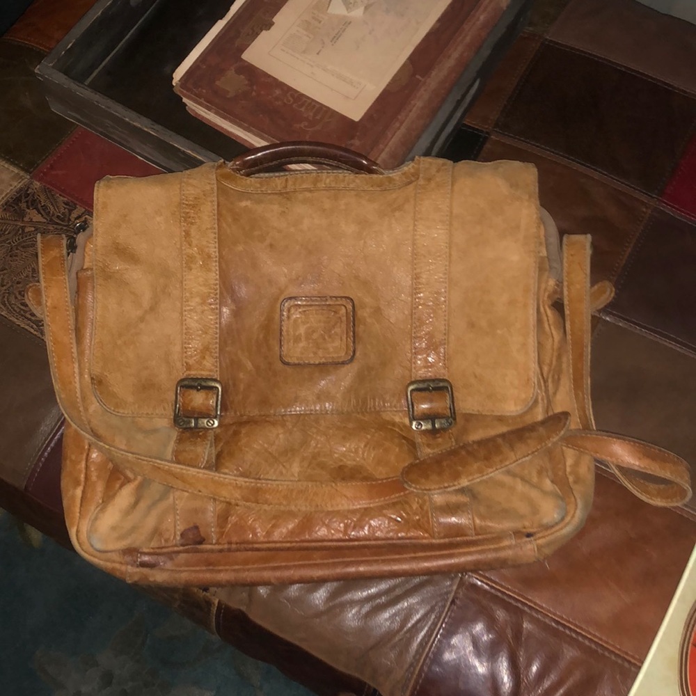 Great quality leather messenger bag